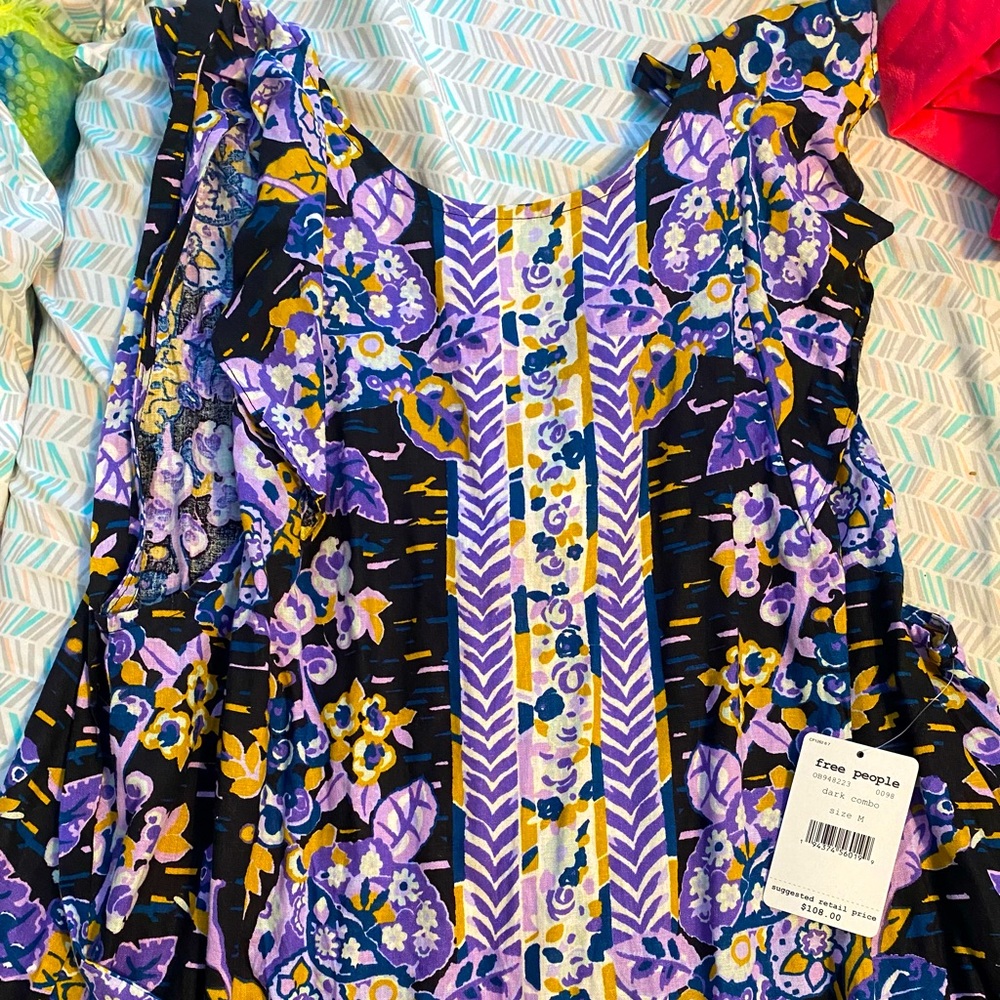 Free People dress! With tags on it still size small!
